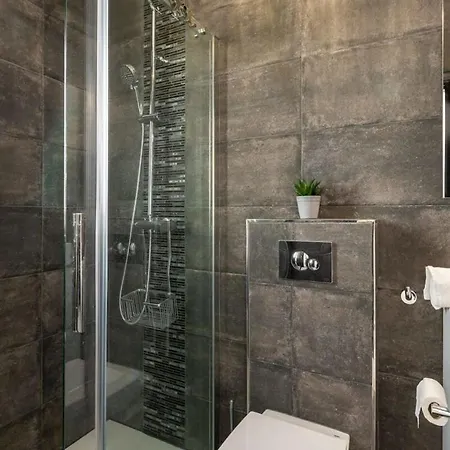 Βίλα Sierremar *